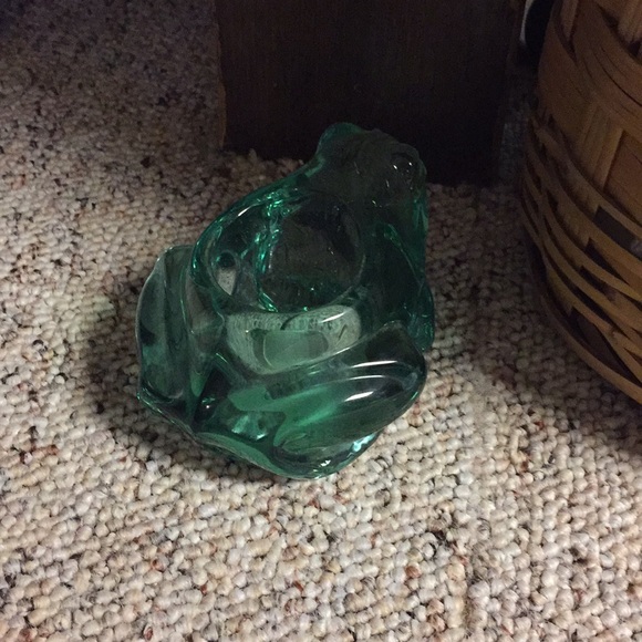 Glass Frog Candleholder - Picture 2 of 3